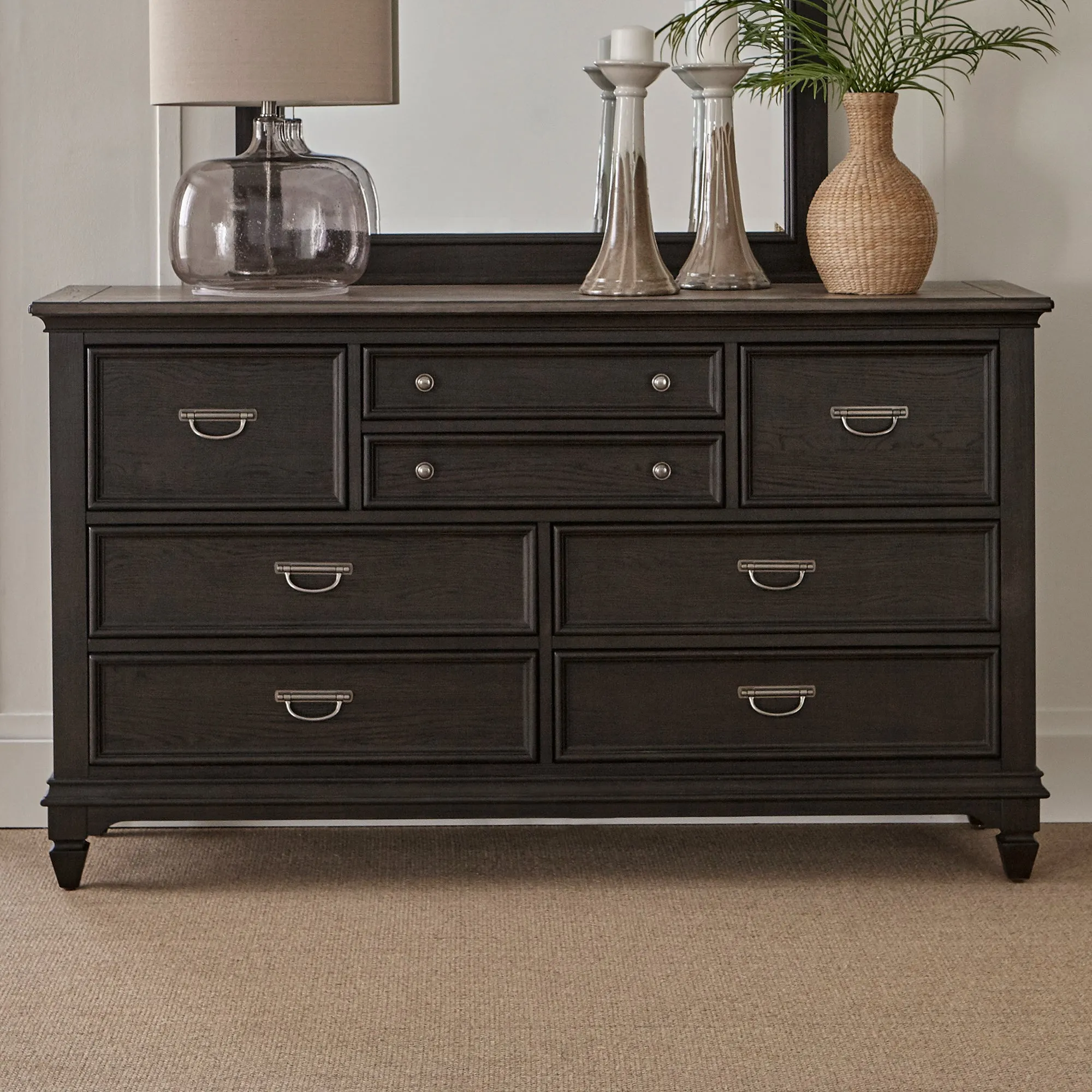 Allyson Park 417B-BR31 8 Drawer Dresser