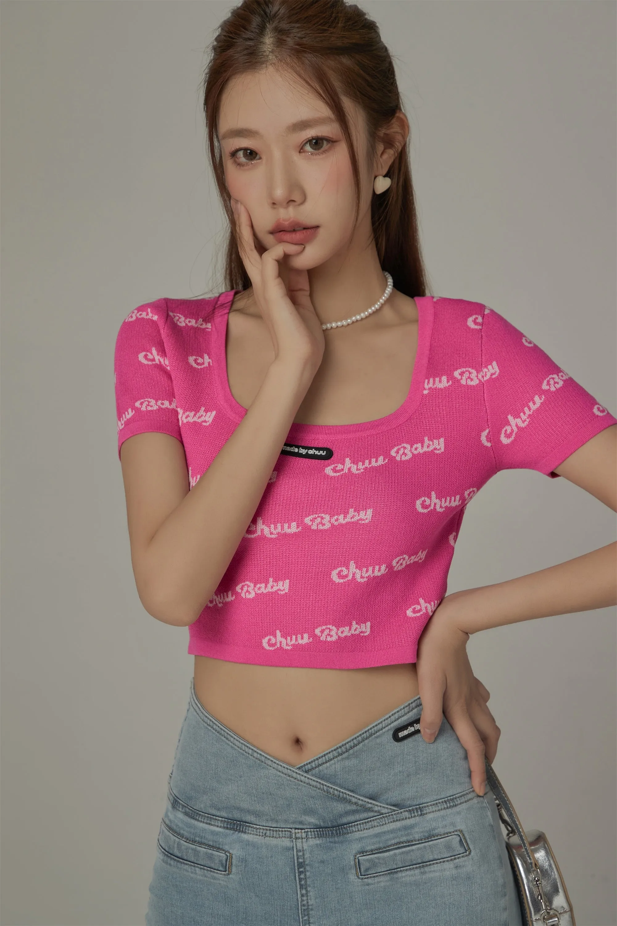 Chuu Baby Cropped Knit Top