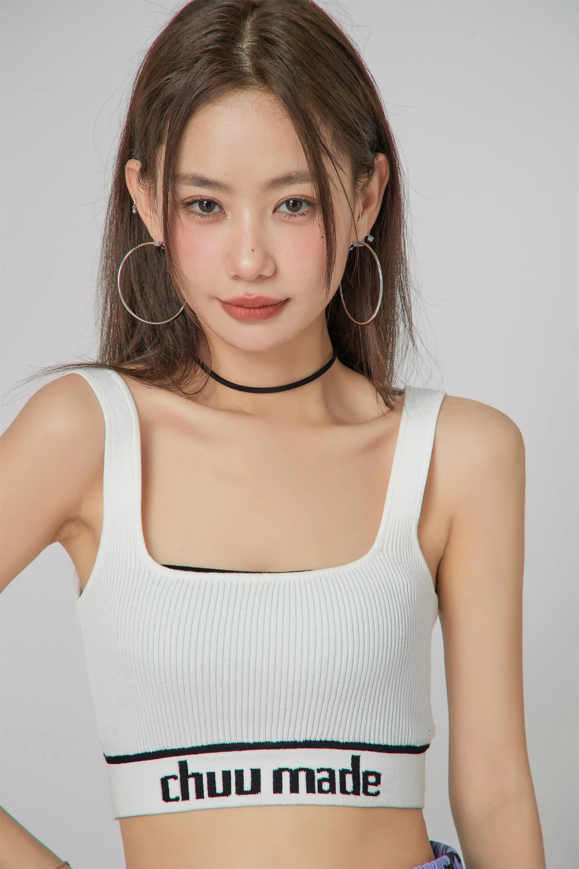 Chuu Made Ribbed Crop Sleeveless Top