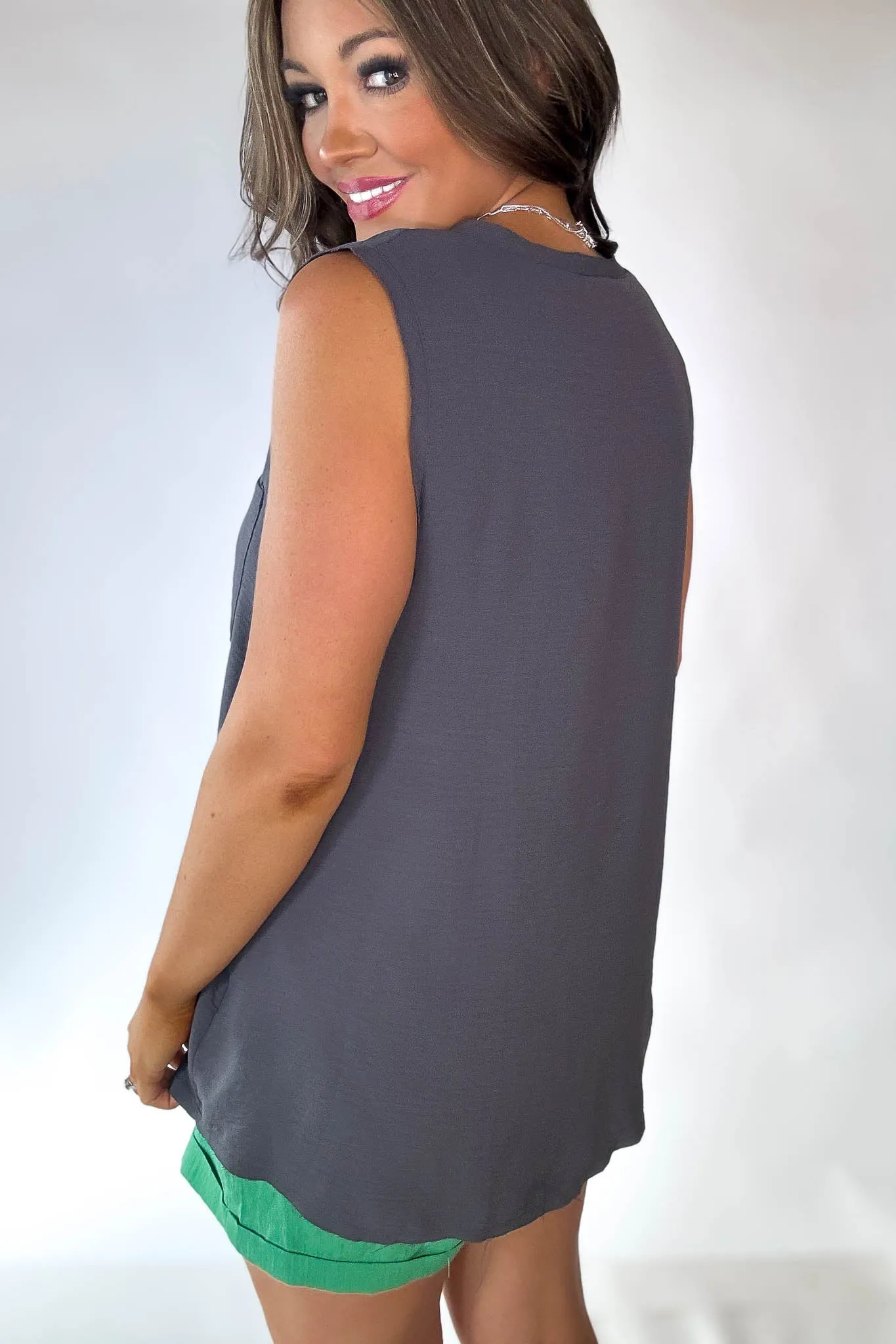 Classy Cool Grey Solid V-Neck Sleeveless Pocket Top