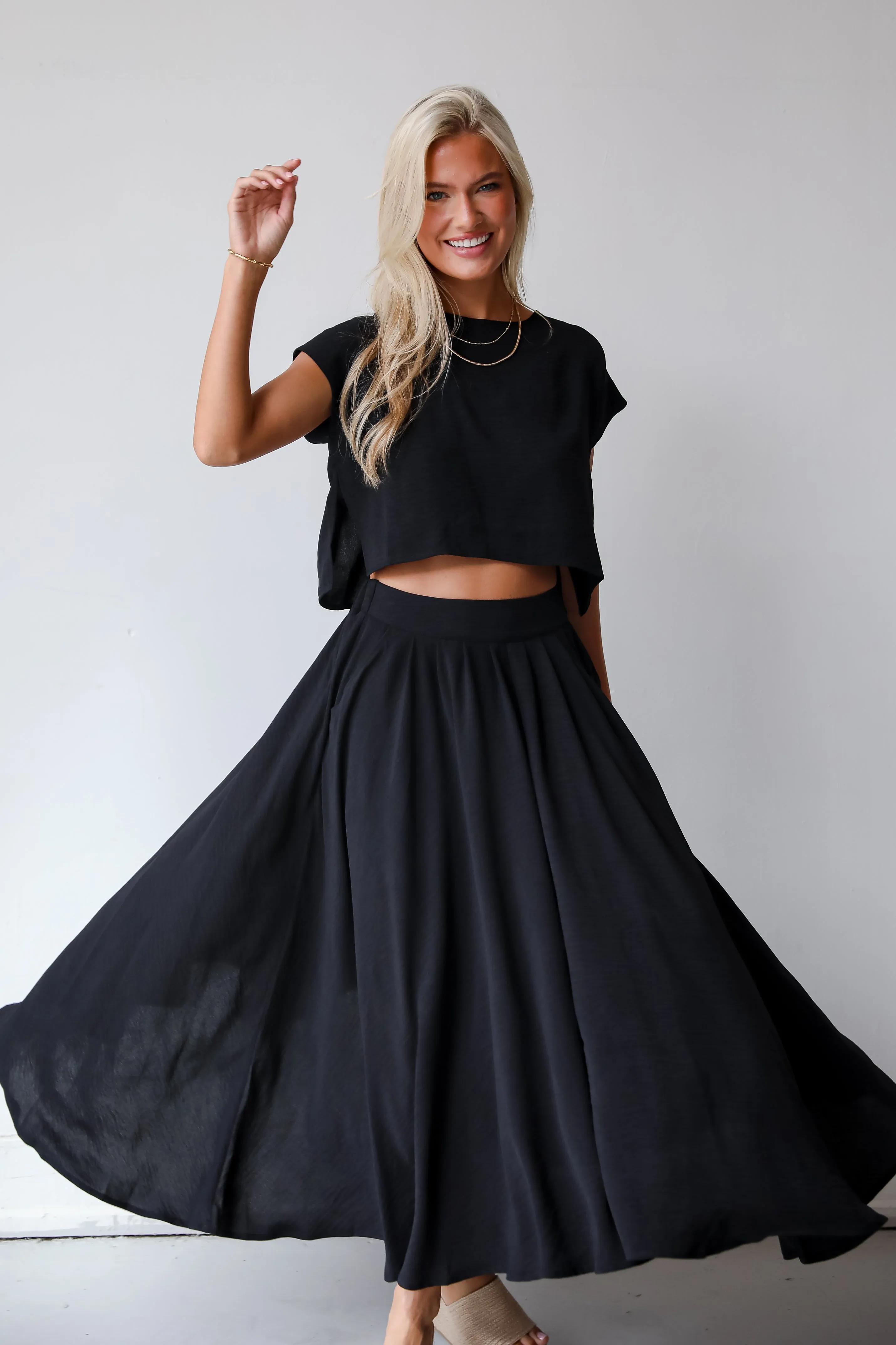 Effortless Escape Black Maxi Skirt - DU DEAL