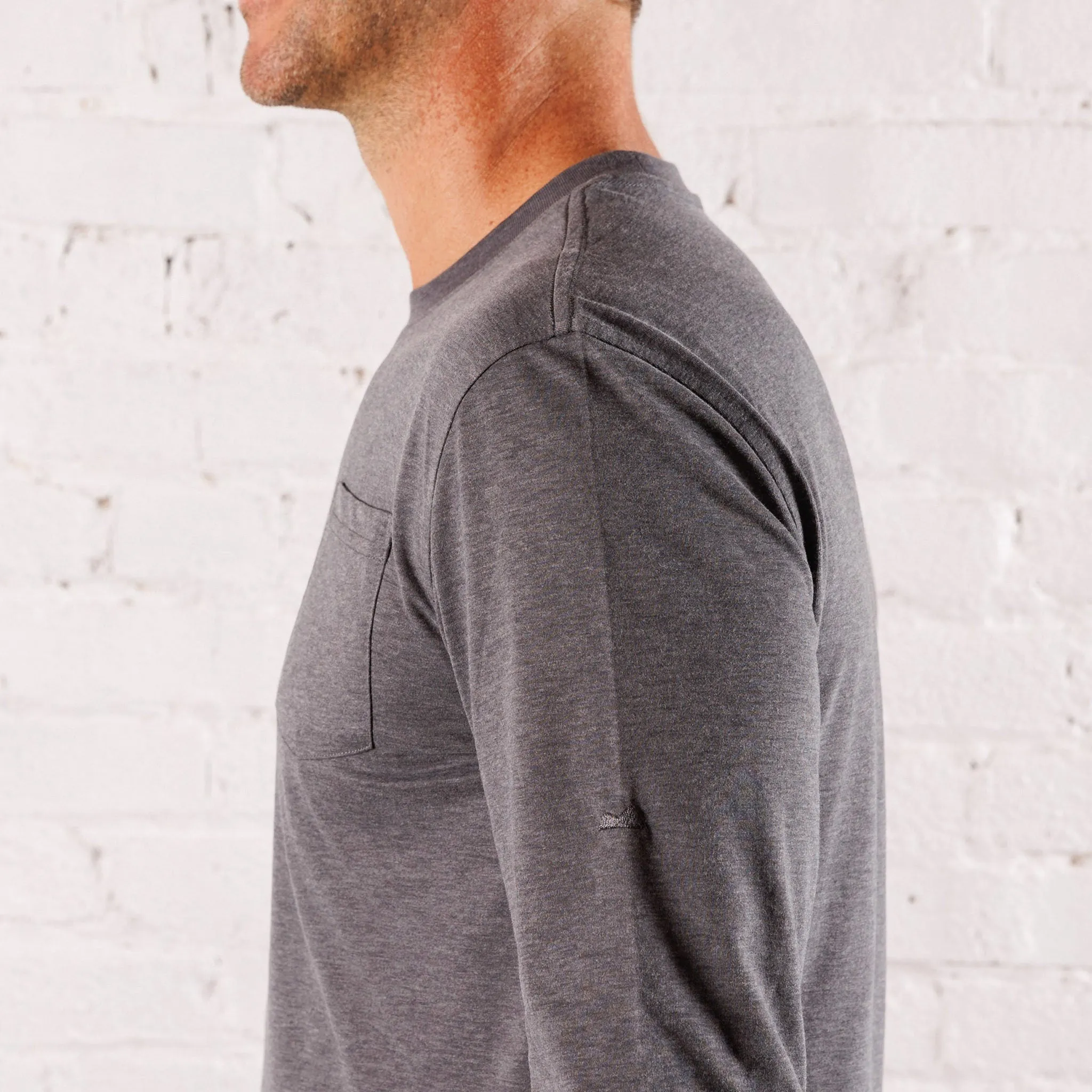 Everyday Long Sleeve Tee with Pocket in Heather Black