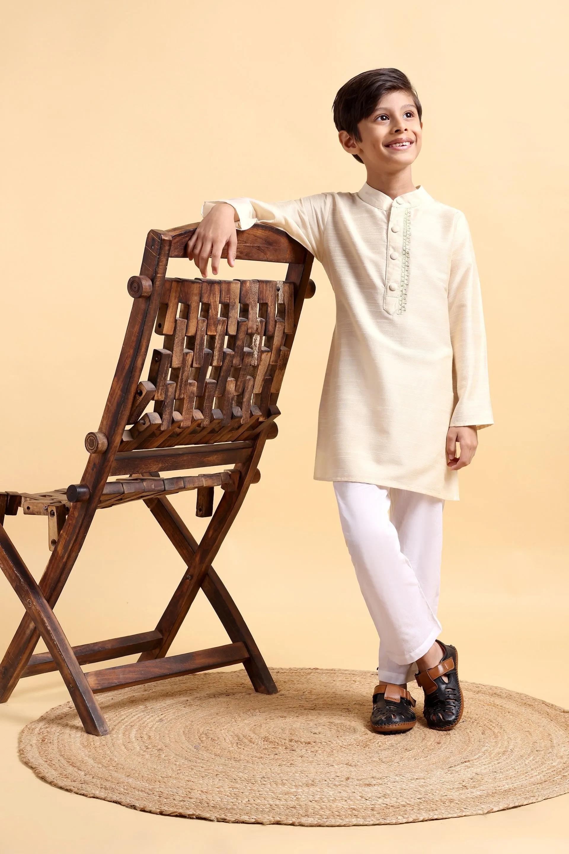 Ivory embroidery Cotton silk Kurta & Pajama Set