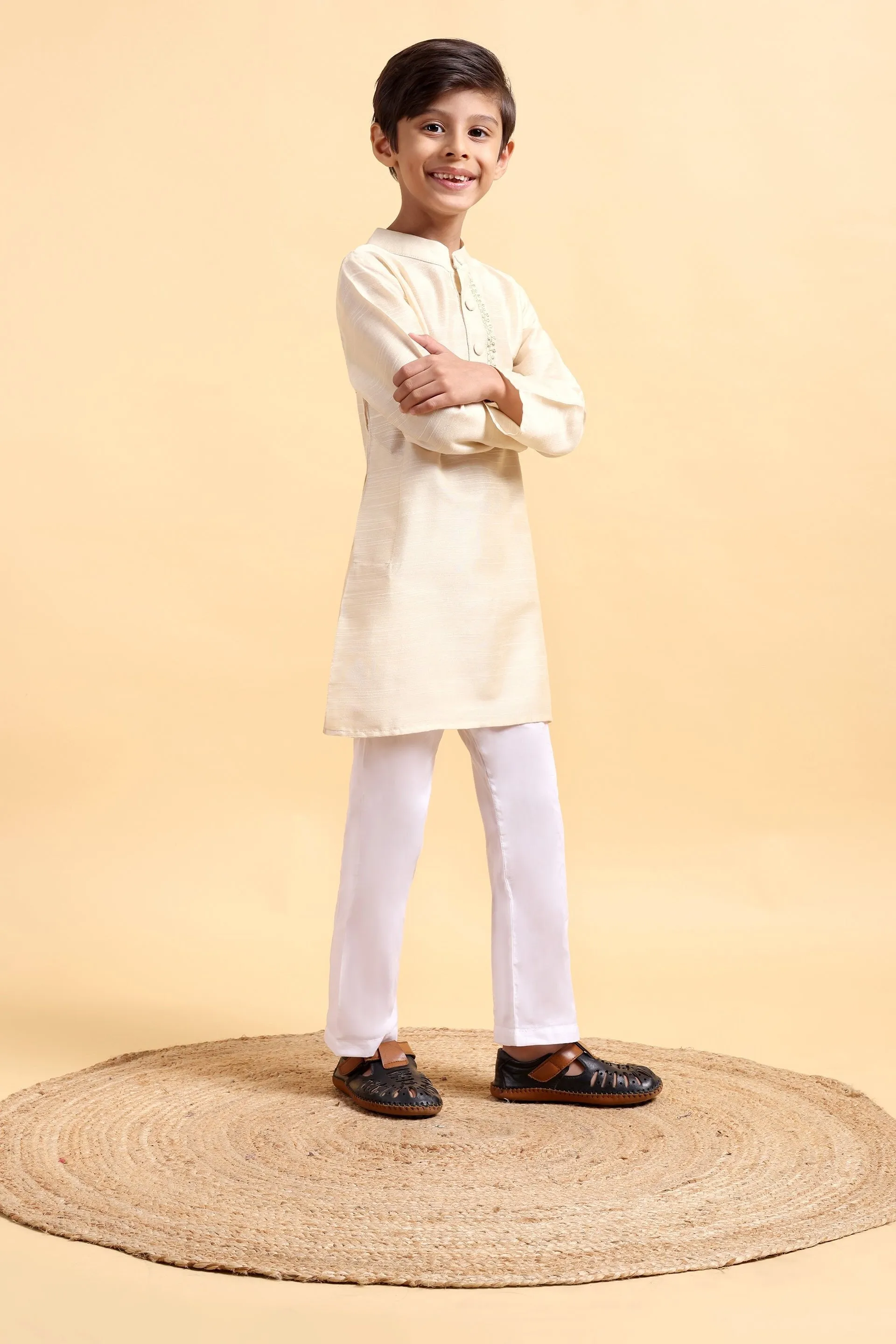 Ivory embroidery Cotton silk Kurta & Pajama Set