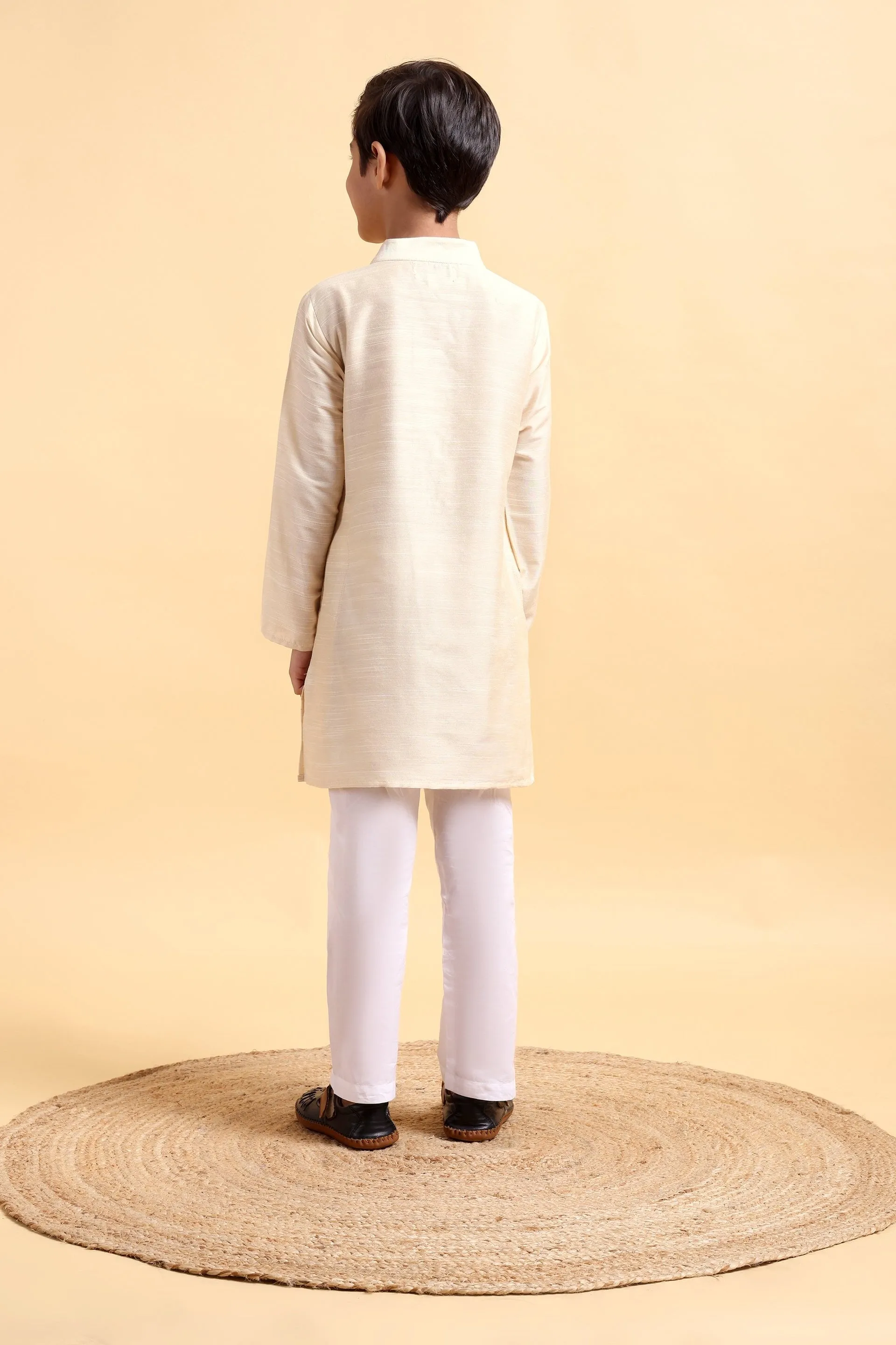 Ivory embroidery Cotton silk Kurta & Pajama Set