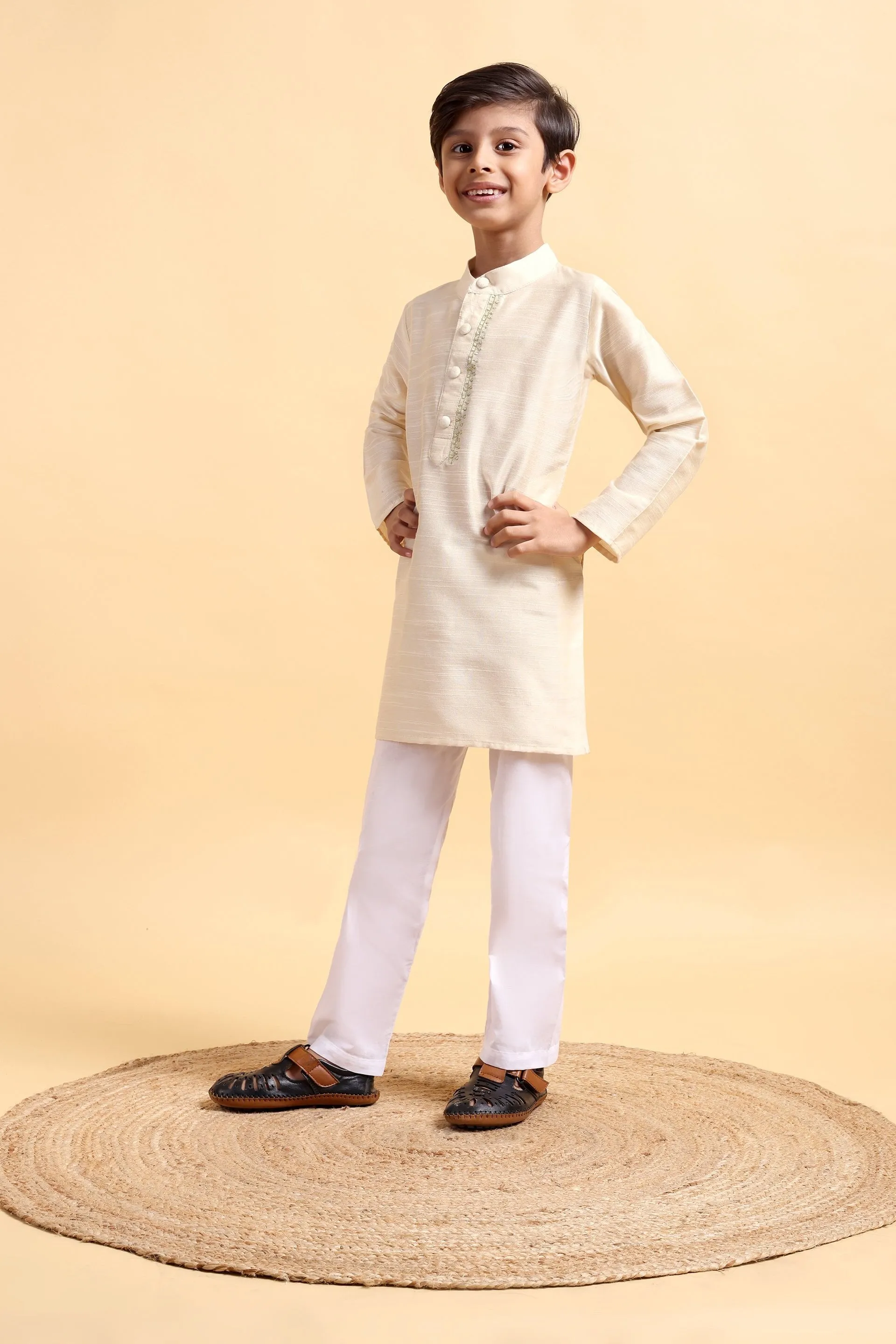 Ivory embroidery Cotton silk Kurta & Pajama Set