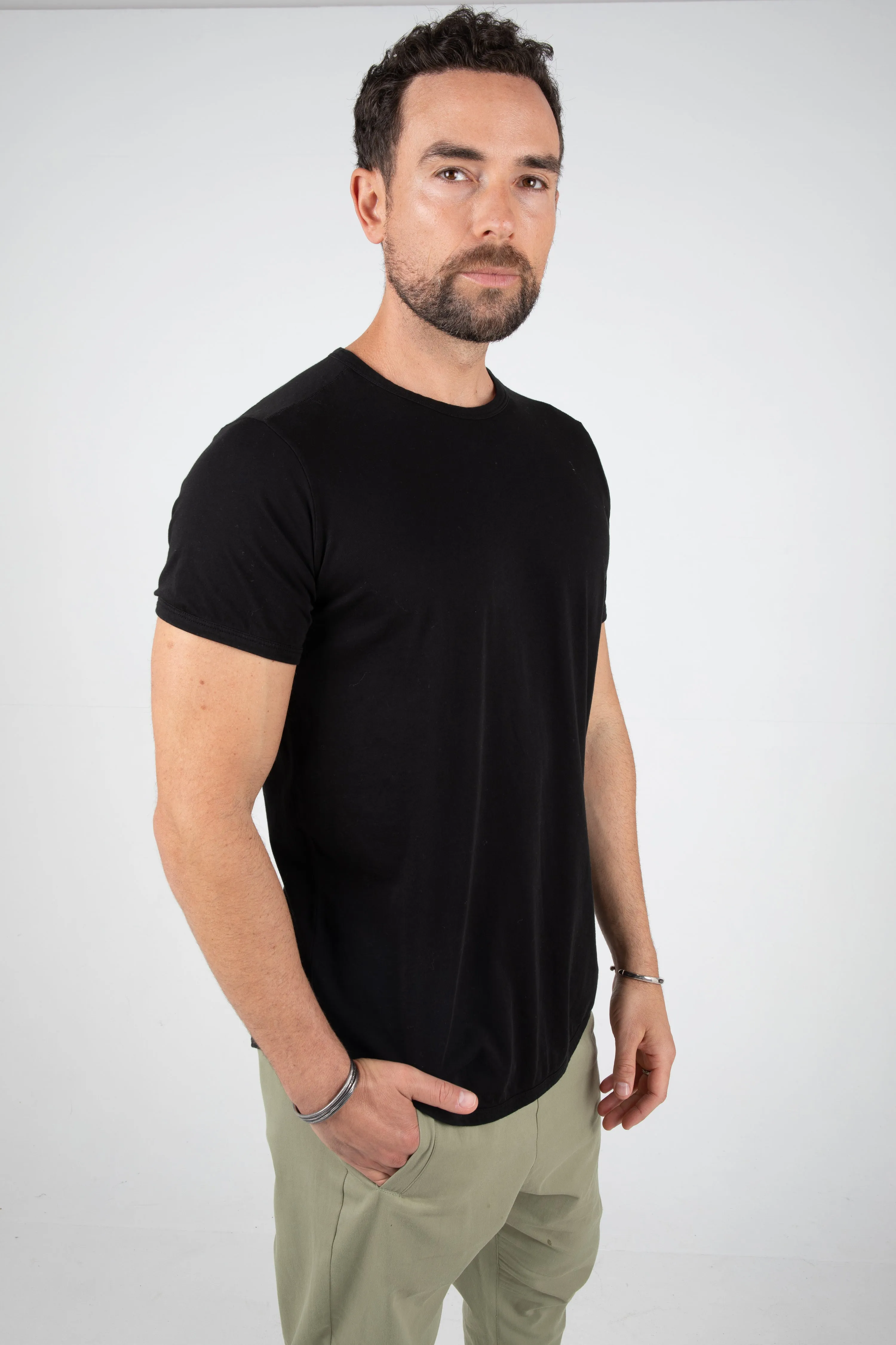 KORTINA TEE - BLACK