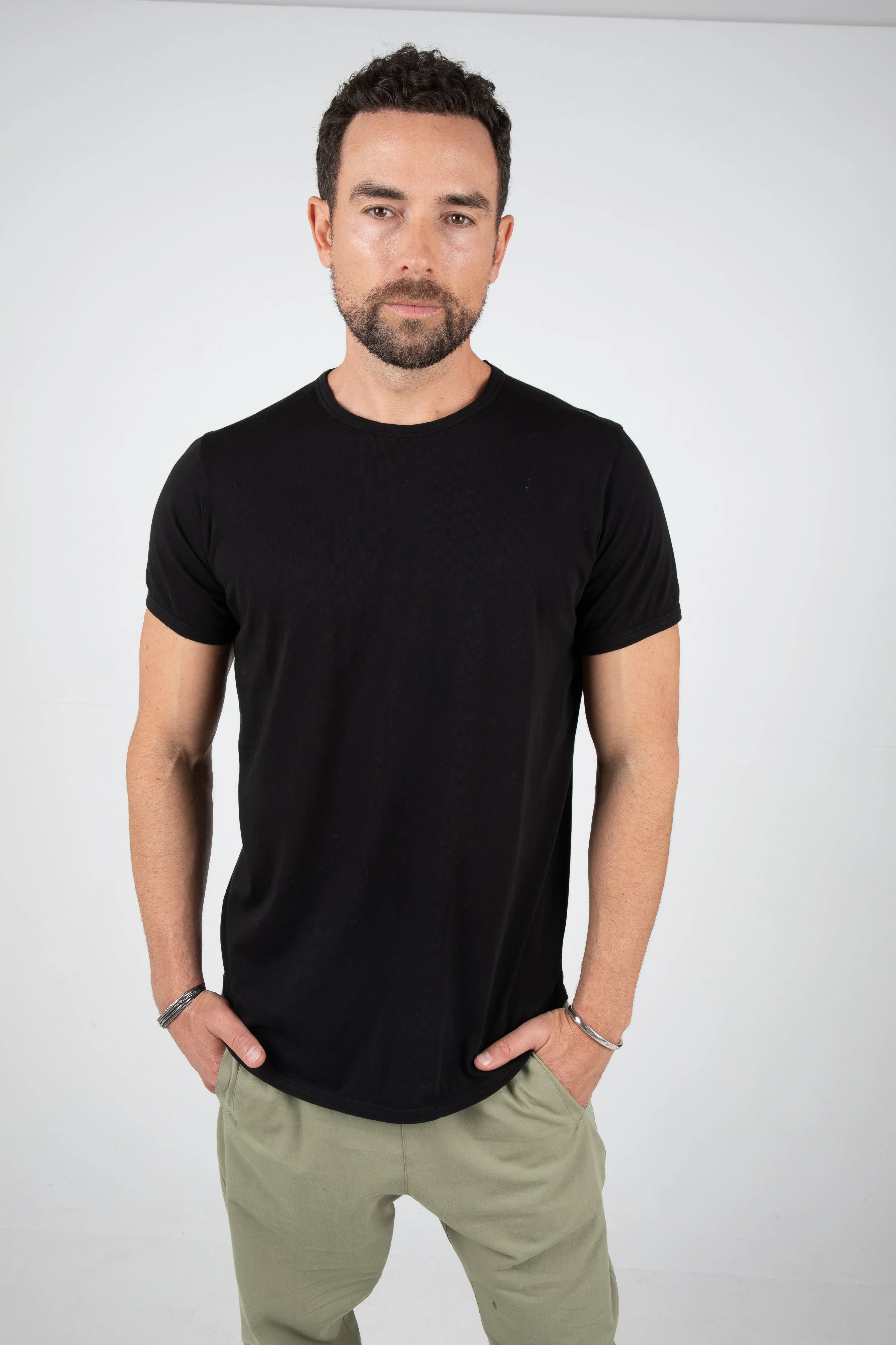 KORTINA TEE - BLACK