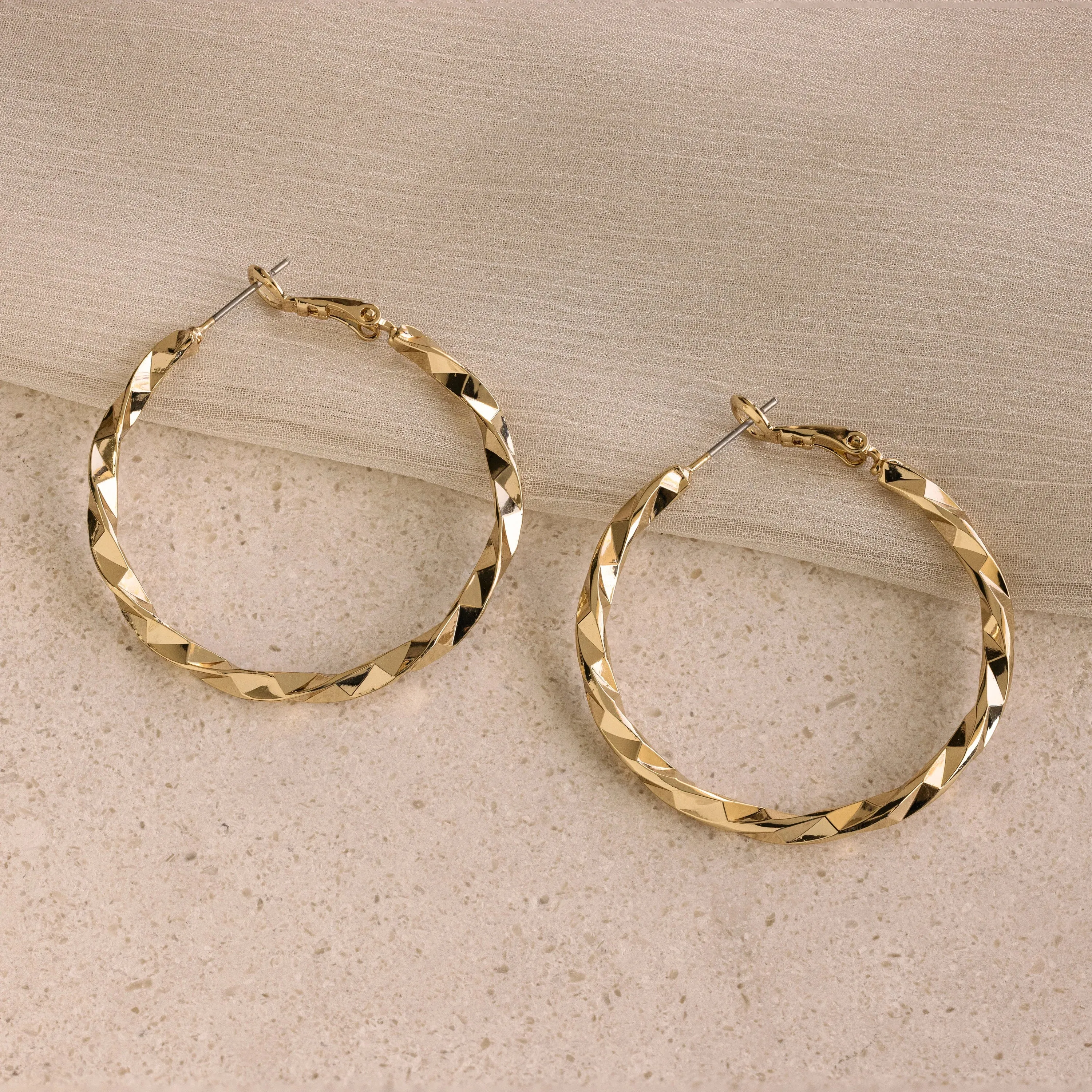 Large Twisted Hoops