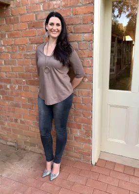 LUCIA Shaped Top in Taupe Cotton